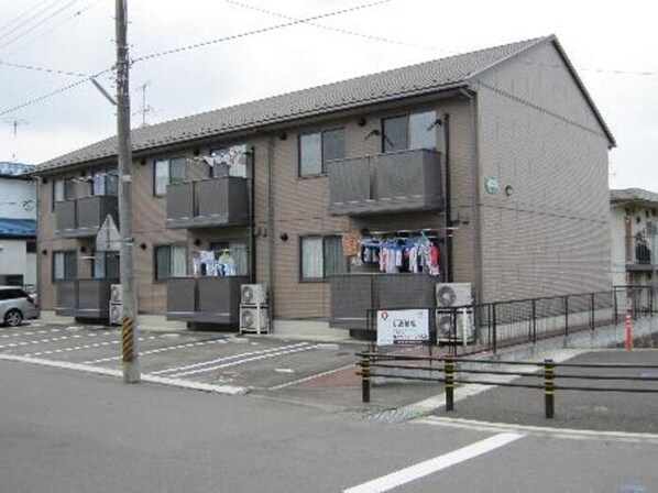 ラフィネ南光台の物件外観写真